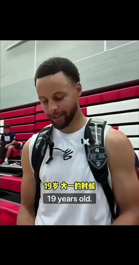 美國(guó)男籃問答：第一次扣籃時(shí)幾歲？濃眉：詹姆斯兩歲扣籃！