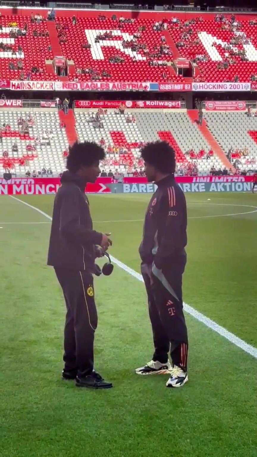 一模一樣的蓬蓬頭！一時分不清阿德耶米和格納布里了！