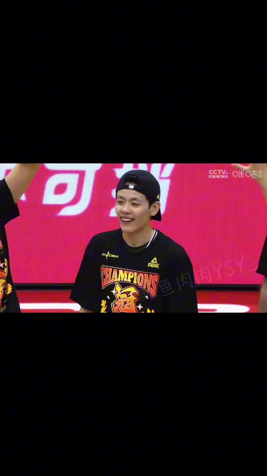 以小搏大以弱勝強(qiáng) ；從不被看好，到站到最高的領(lǐng)獎臺...