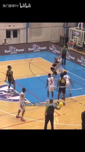 一分變兩分！這哥們得感謝5號為他成就了名場面！